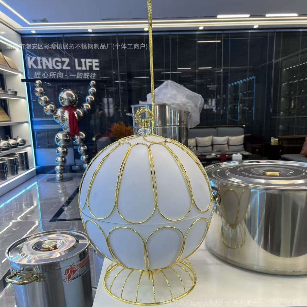 White Stainless Steel Globe Buffet Chafing Dish with Creative Hanging Lid, Hotel Hot Pot Warmer