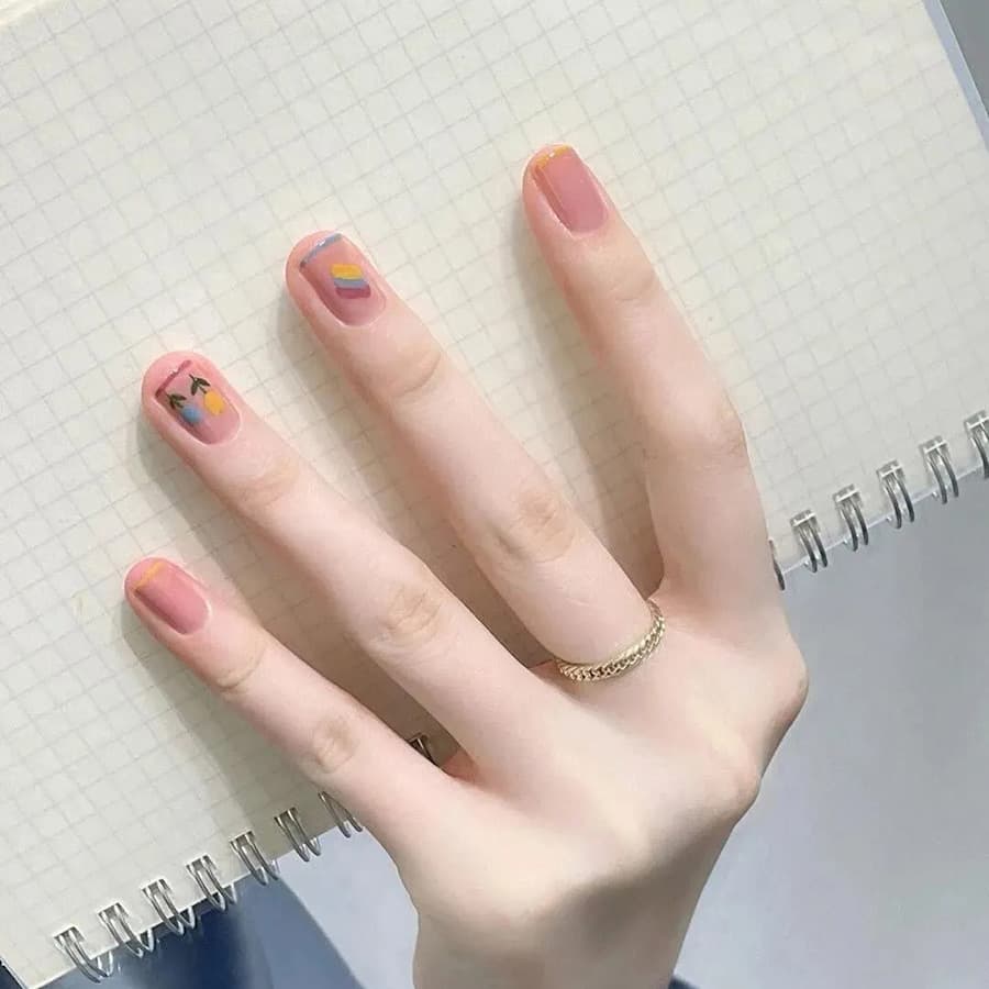 Nude Pink Gradient Hand-Painted Tulip Short Square Press-On Nails Spring Summer Fresh Ins Style Ready-Made Nails Wholesale Stock