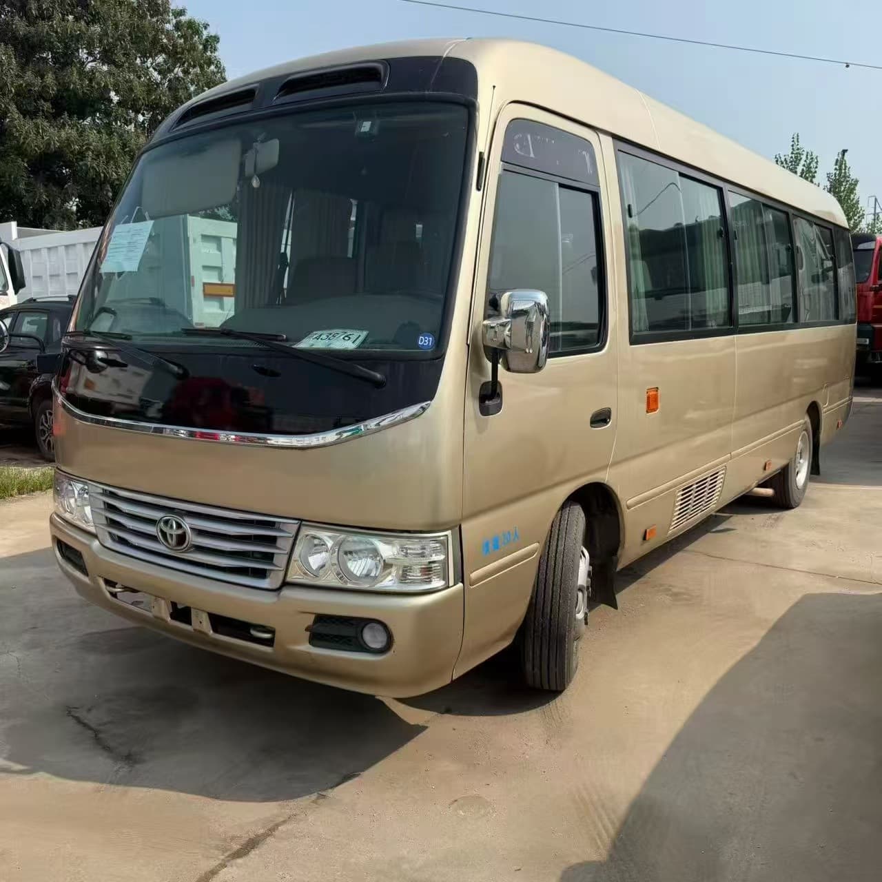 Export Coaster 24 Seater Tour Bus 23 Seater Minibus Used Coaster Minibus