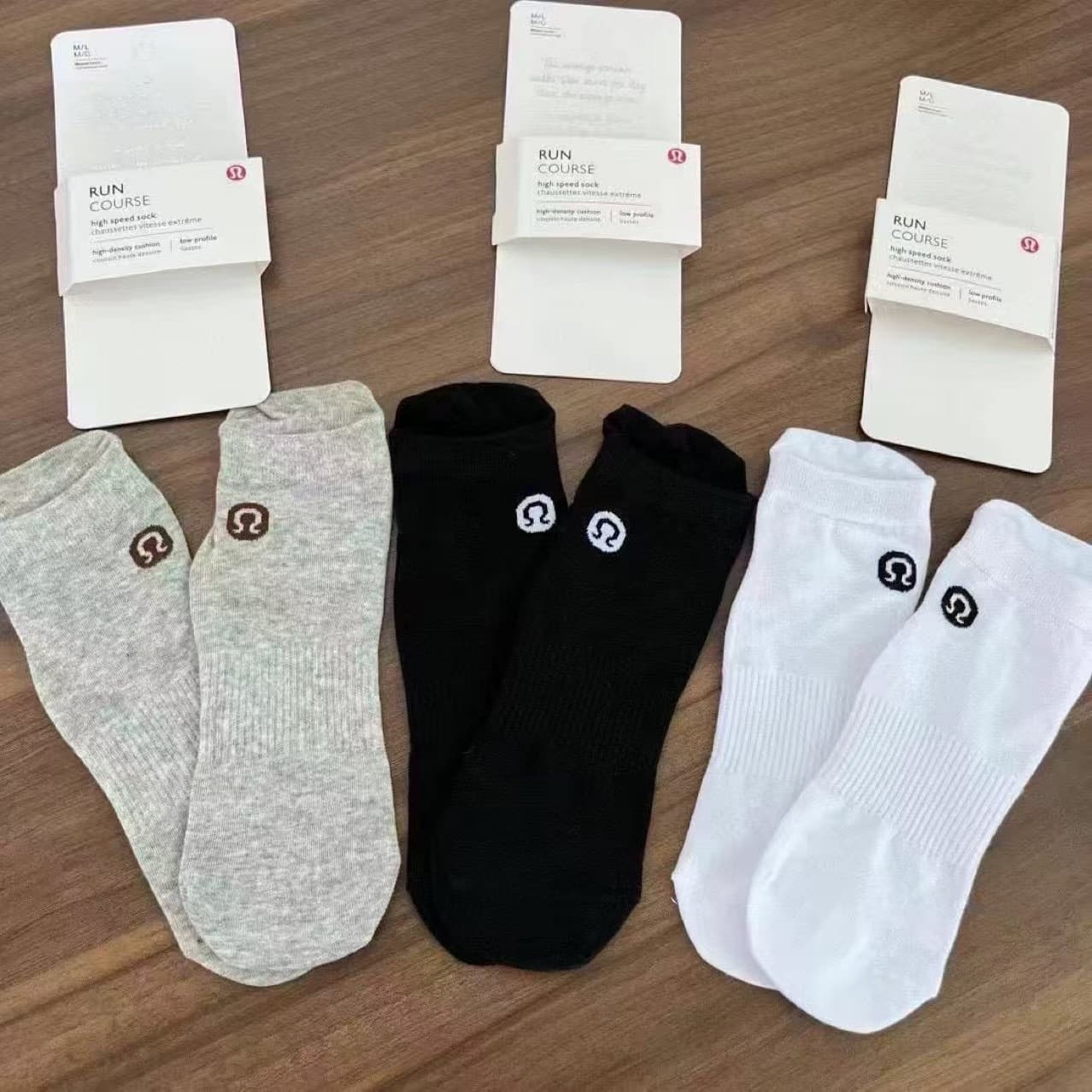 LuLu Lulu four seasons yoga socks for men and women solid color socks thin socks low cut shallow socks boat socks wholesale foreign trade