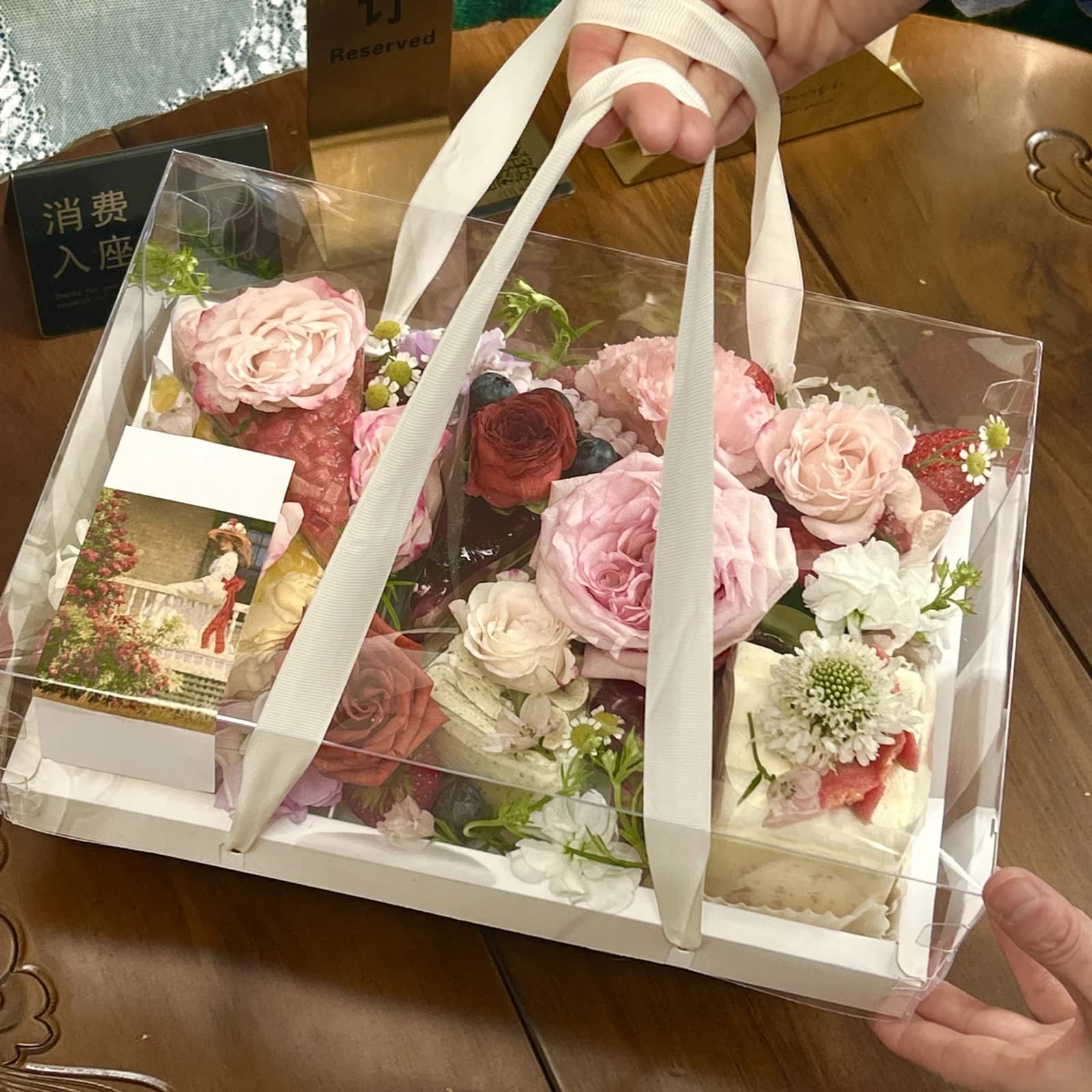 Mother's Day Flower Cake Box Portable Transparent Baking Packaging Picnic Box 4/6 Compartment Mousse Floral Cake Box