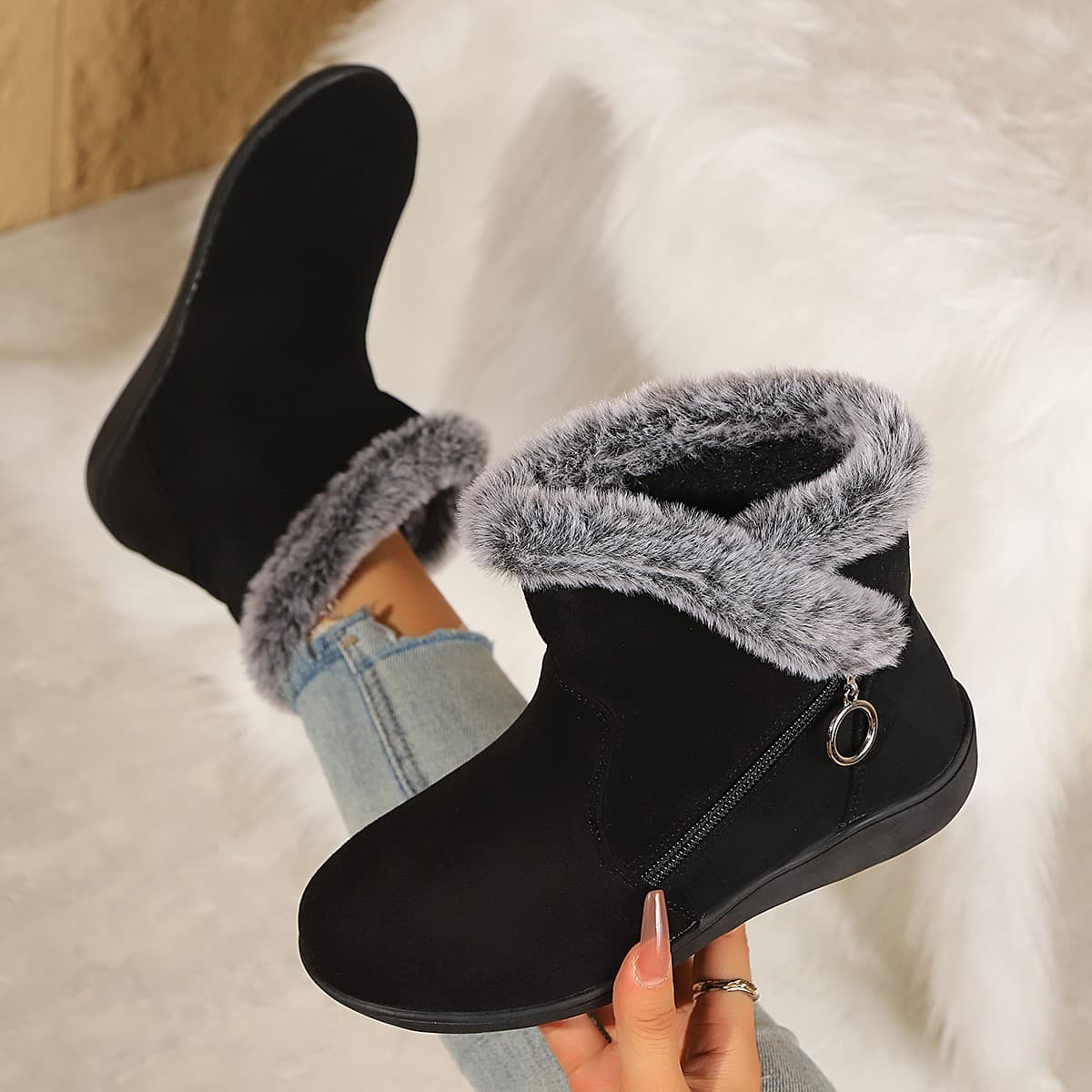 Women's mid-calf boots 2026 winter new European and American snow boots for women plus velvet and thickening to keep warm side zipper cotton boots for women wholesale