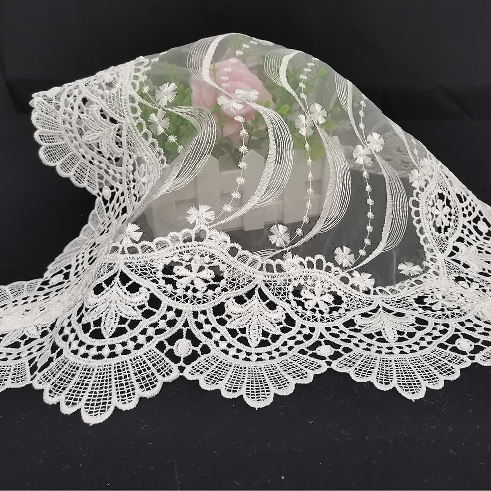 Factory direct sales glass yarn embroidered tablecloth embroidered tablecloth multi-purpose cover towel table runner