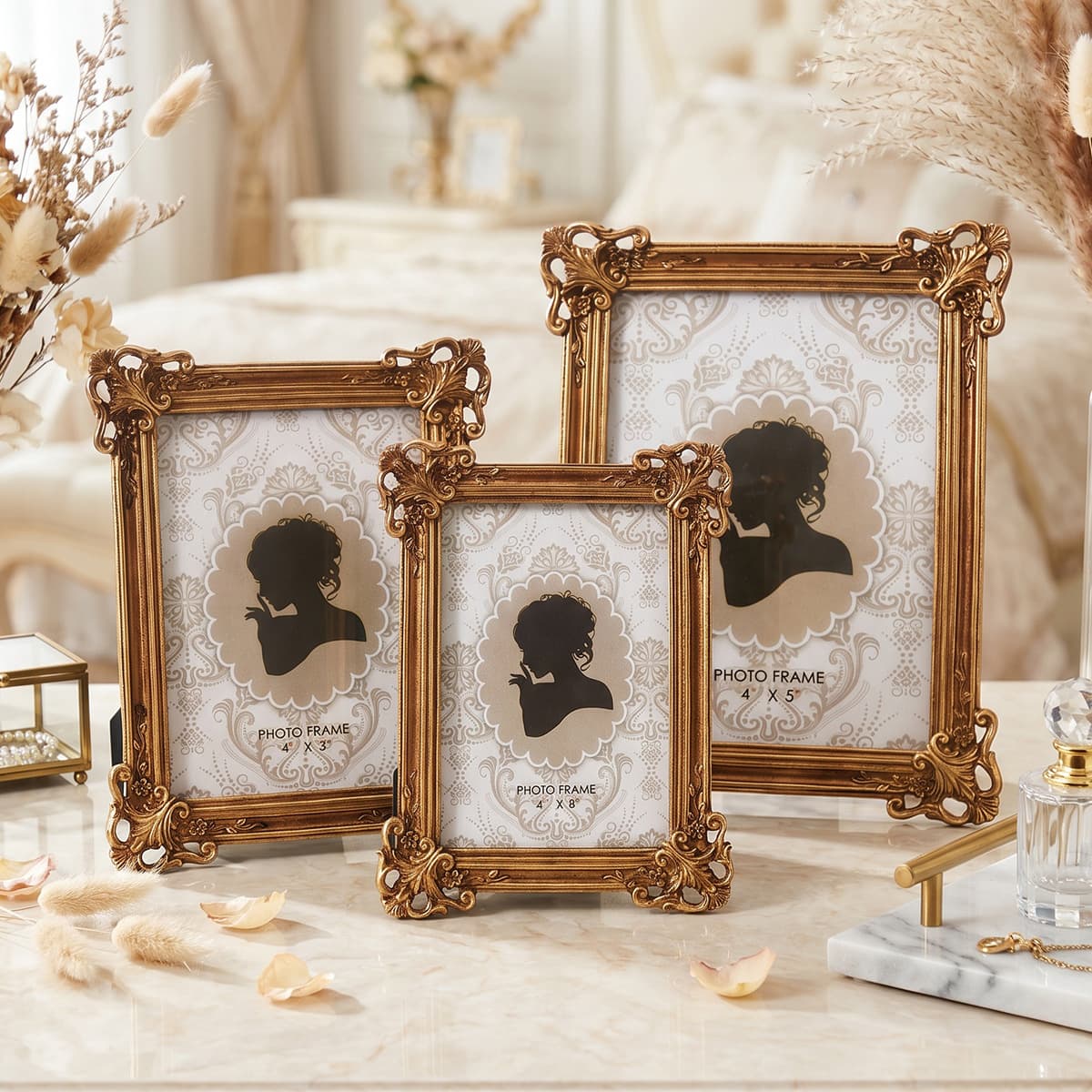 European Vintage Gold Resin Picture Frame with Corner Floral Relief and Bow Design, Tabletop Display or Wall-Mounted Frame
