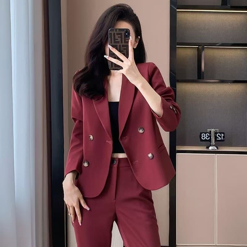 Women's Suit Set Spring Autumn Petite Professional Blazer Elegant Goddess Style Short Blazer Three-Piece Set Wholesale