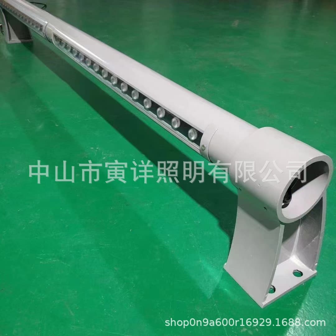 Bridge Guardrail Lights 89 Tubes 108 Tubes 114 Tubes 0.2 Thick 0.3 Thick 0.4 Thick Viaduct Guardrail Lighting Lights on Both Sides