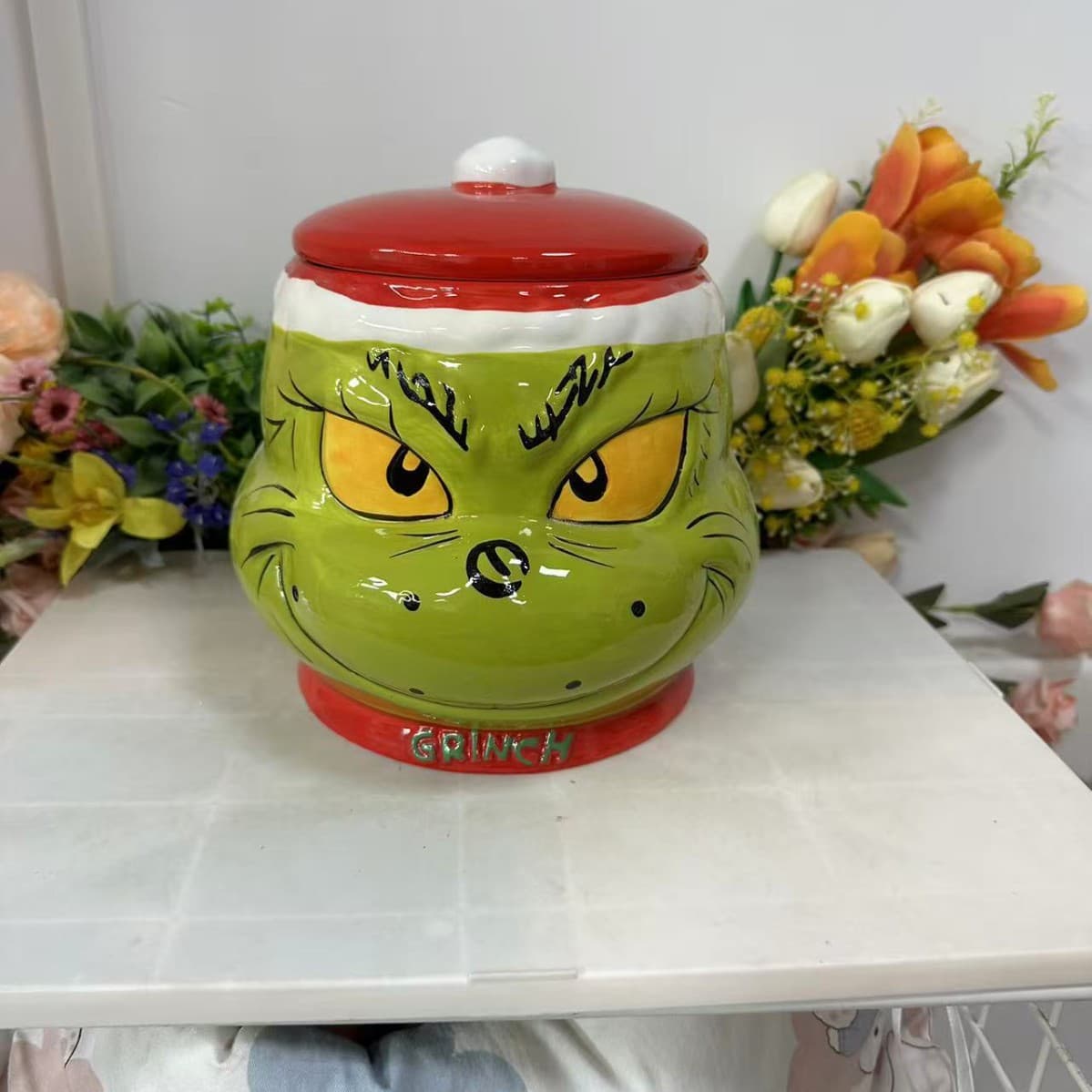 Good-looking candy piggy bank, funny and weird ceramic living room entryway birthday gift, cute and cute personality
