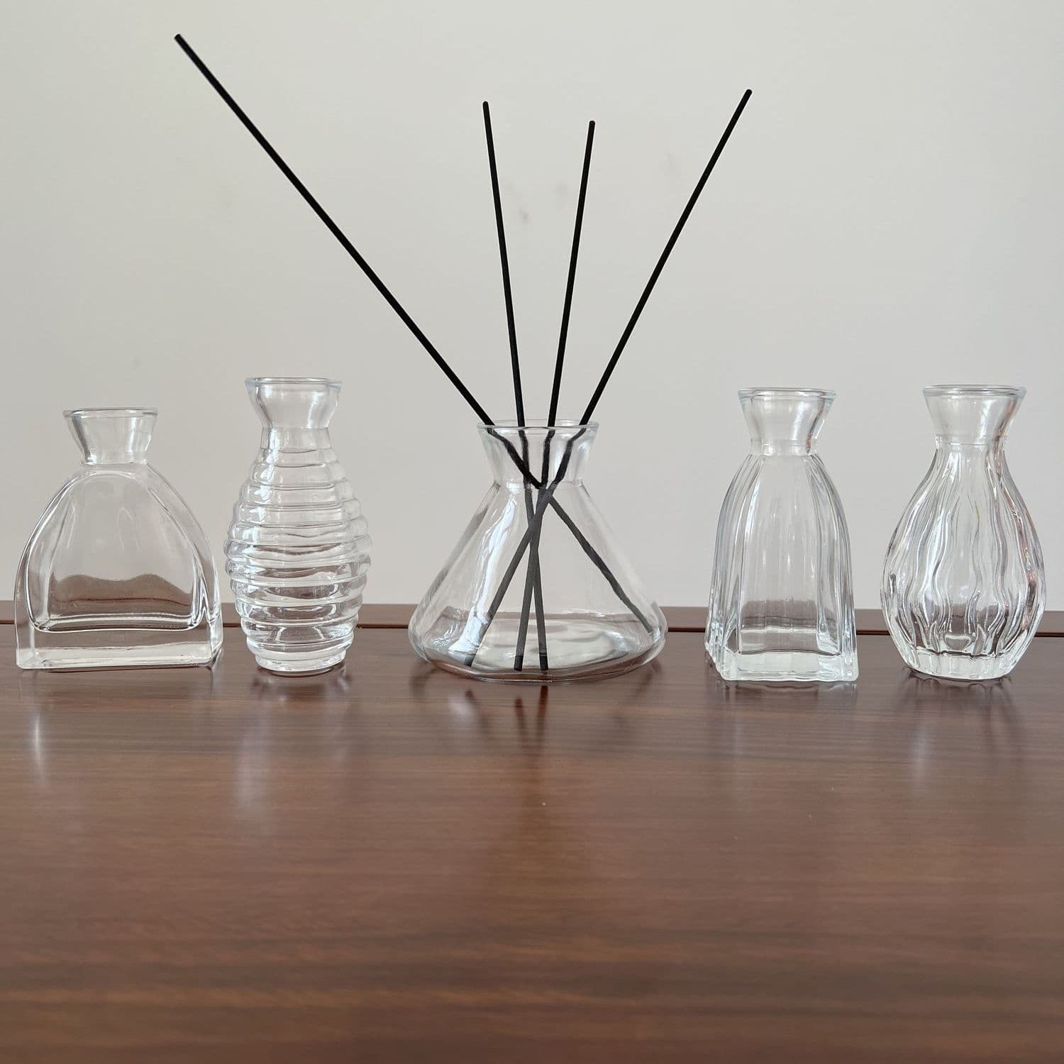 Factory Direct Stock 50 100ml Clear Glass Aromatherapy Bottle Empty Bottle Essential Oil Refill Bottle Glass Packaging