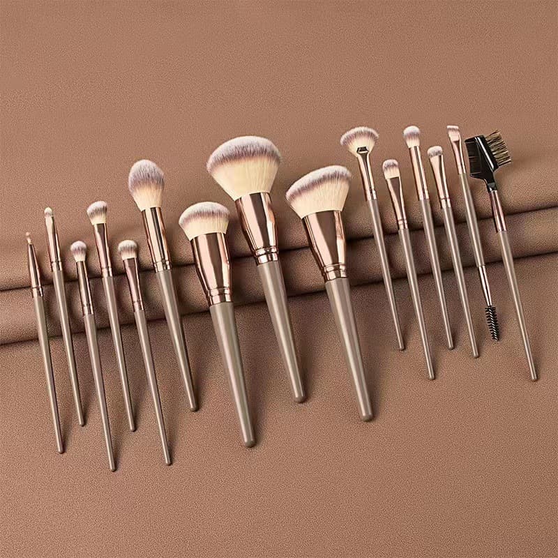 New 15-Piece Makeup Brush Set: Full Set Including Powder Brush, Contour Brush, Eyeshadow Brush, Lip Brush, and Foundation Brush - Beauty Tools