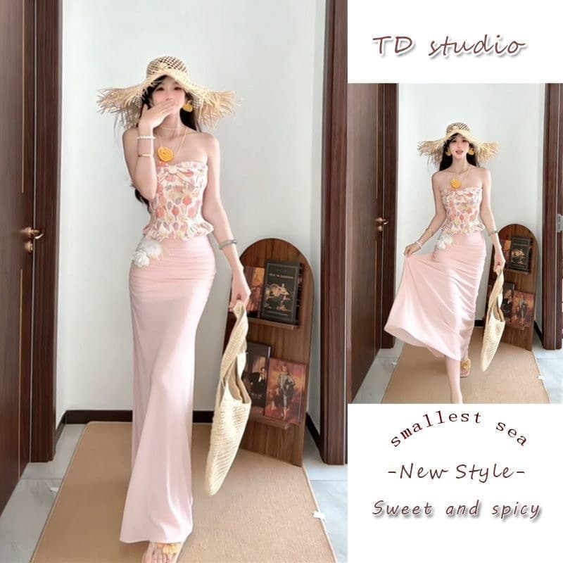 Vacation Style Set for Women Summer Dopamine Stunning Pink Print Tube Top Mesh Pencil Skirt