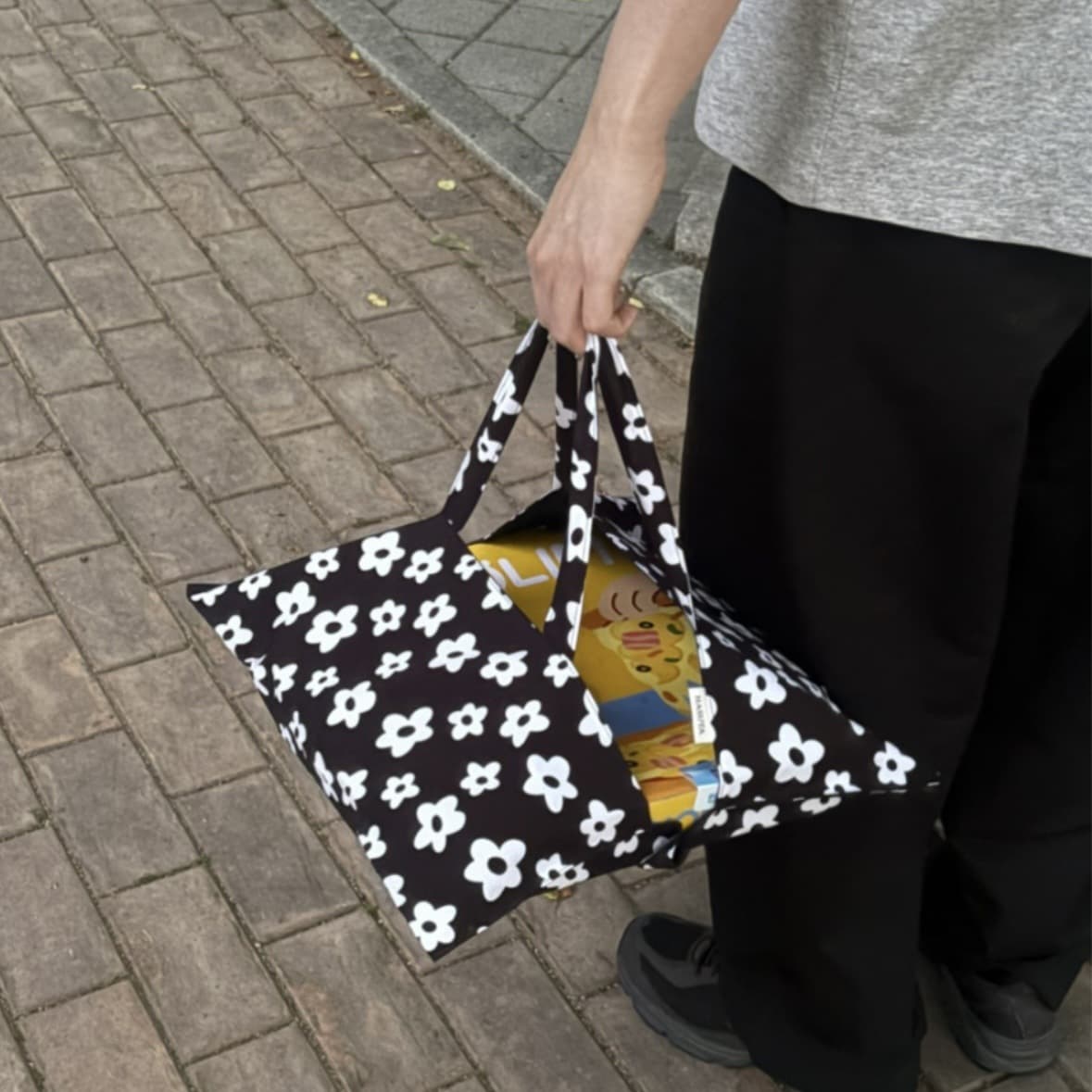 New Ins-Style Floral Cute Shopping Bag, High-Appearance Large-Capacity Portable Handbag, Handheld Gift Bag