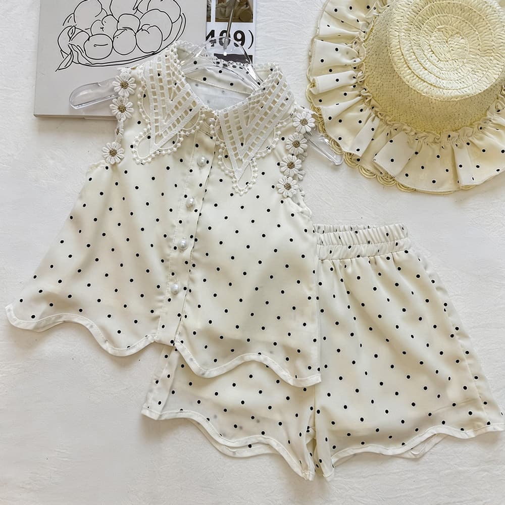 Girls' Polka Dot Hollow Collar Lace Top Set 2026 Summer New Style Polka Dot Sleeveless Shirt and Shorts Two-piece Set