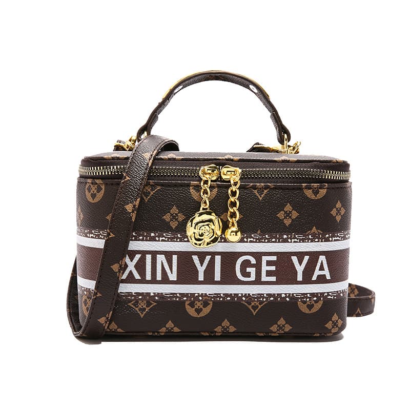 Cross-border French Vintage Handbag for Women 2026 New Trendy Fashion Light Luxury Small Square Bag Niche Versatile Ins Crossbody Bag