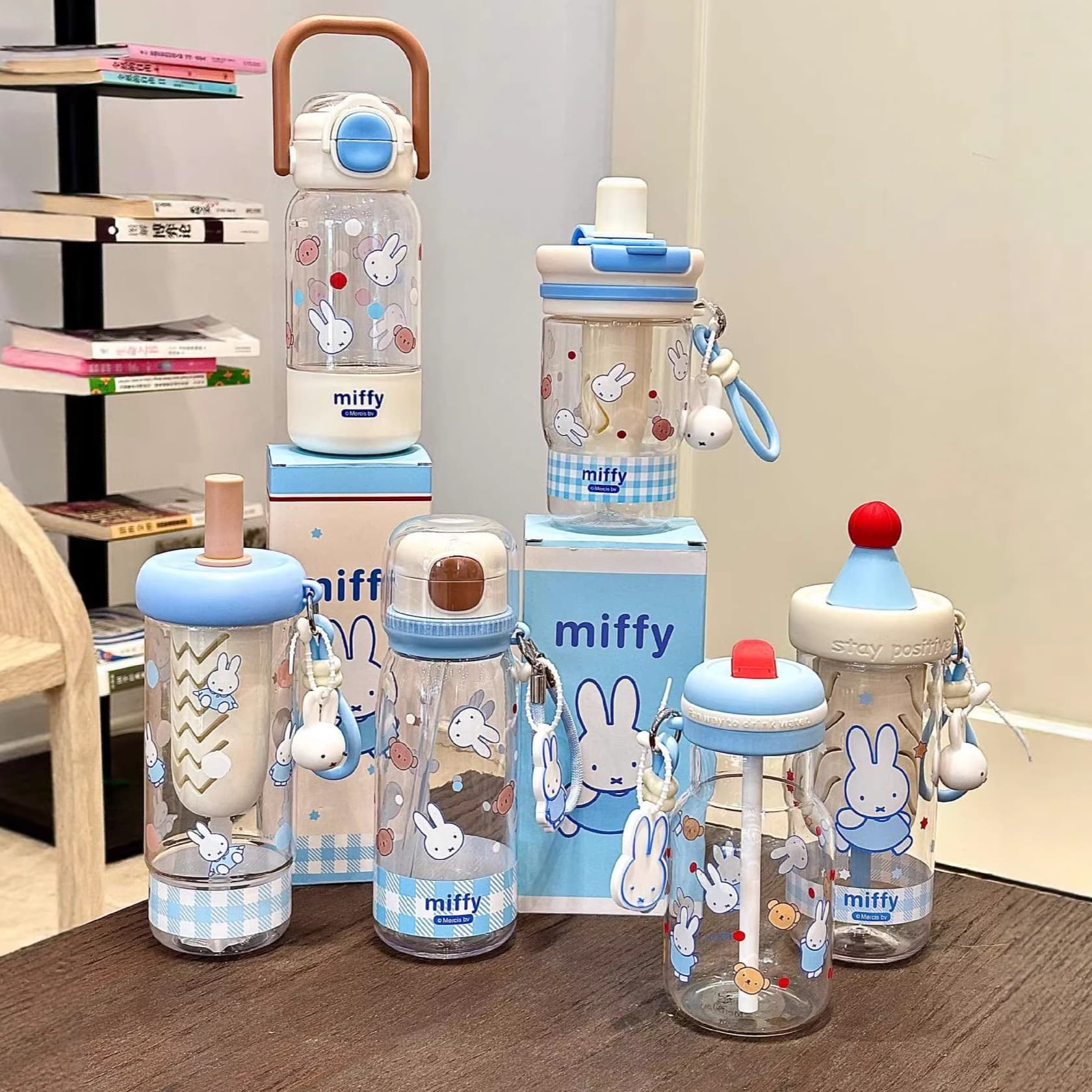 Cute Cartoon Dual-Drink High-Appearance Tritan Water Bottle, Large Capacity, Rope-Carry, Straw Plastic Cup, Miffy