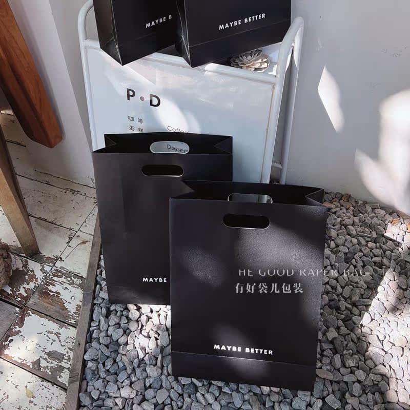 Simple Black Gift Bag Tote Bag for Clothing Store, Niche Souvenir Packaging Shopping Bag