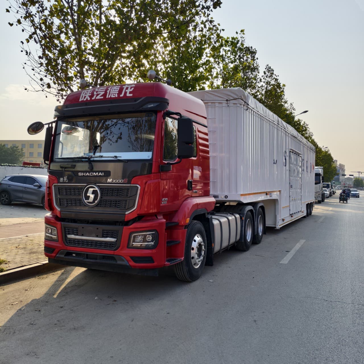 Export three-axle container transport vehicle, van cargo container transport vehicle