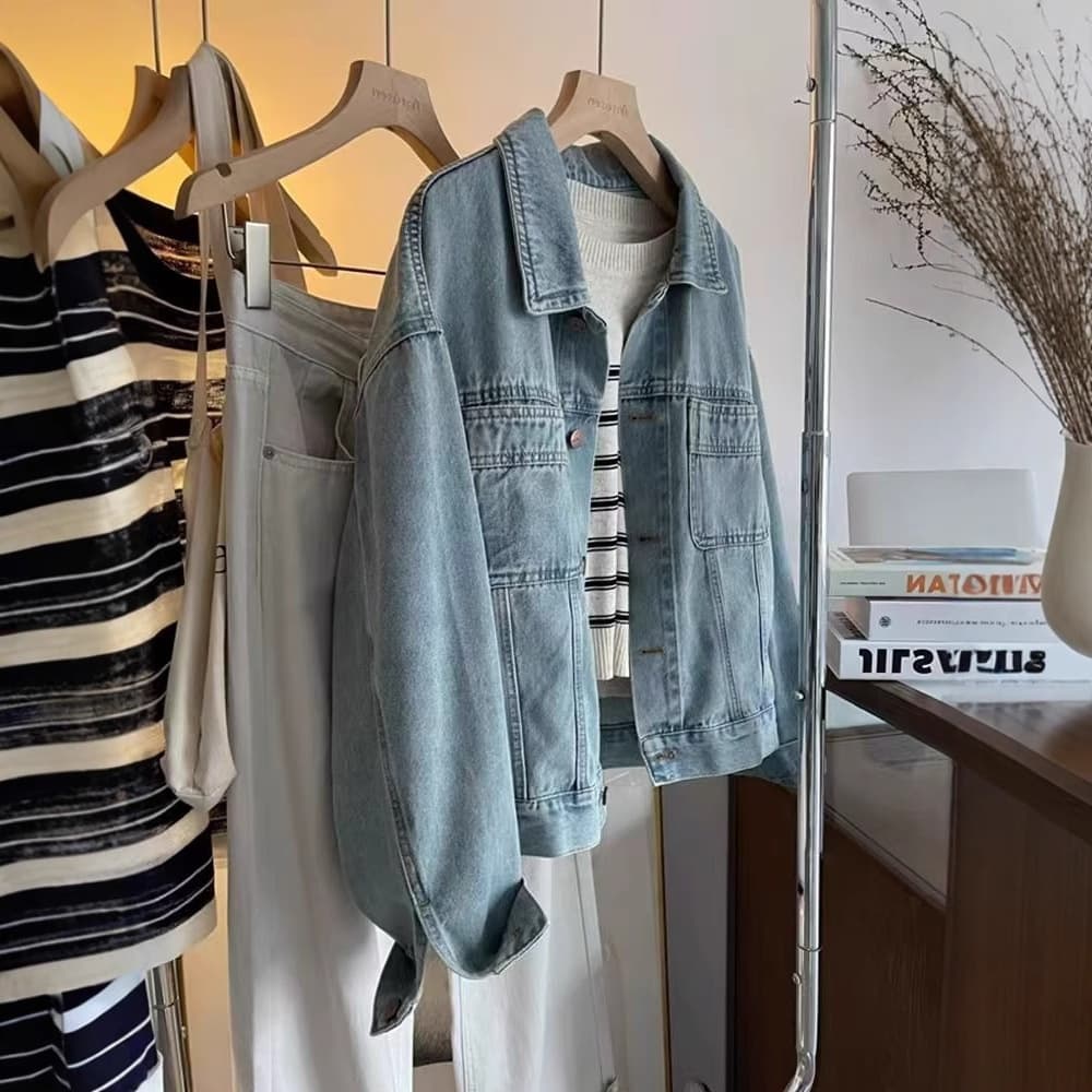 Vintage Hong Kong Style Light Blue Denim Jacket for Women, Spring and Autumn Loose Casual Short Fit Petite Workwear Jacket Top Trendy