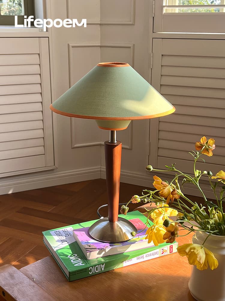 Vintage Retro Solid Wood Fabric Table Lamp with Spring Green Shade, Bookish Atmosphere Light for Desk, Bedroom, and Nightstand