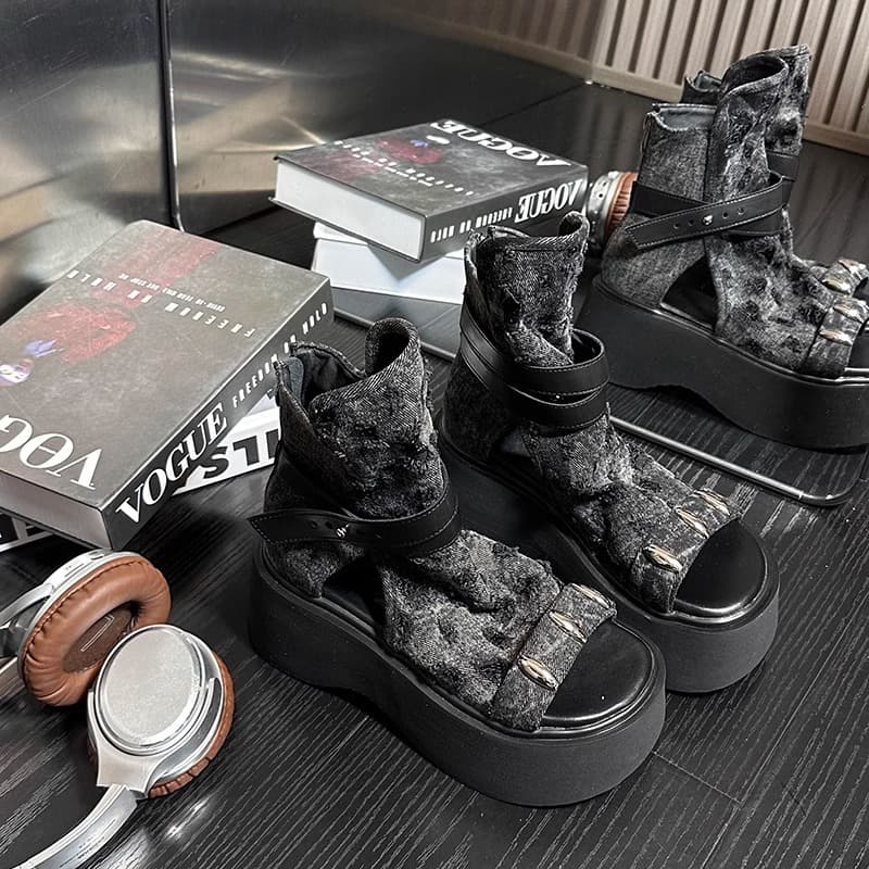 2026 New Open-Toe Distressed Denim Platform Roman Sandals for Women, Niche Fashion Versatile Elevated Casual Sandal Boots