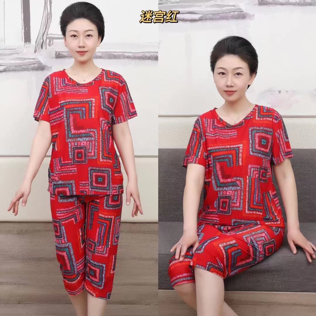 Summer outfit for mothers and grandmothers, short-sleeved t-shirt two-piece set, loose top, thin clothes for elderly women.