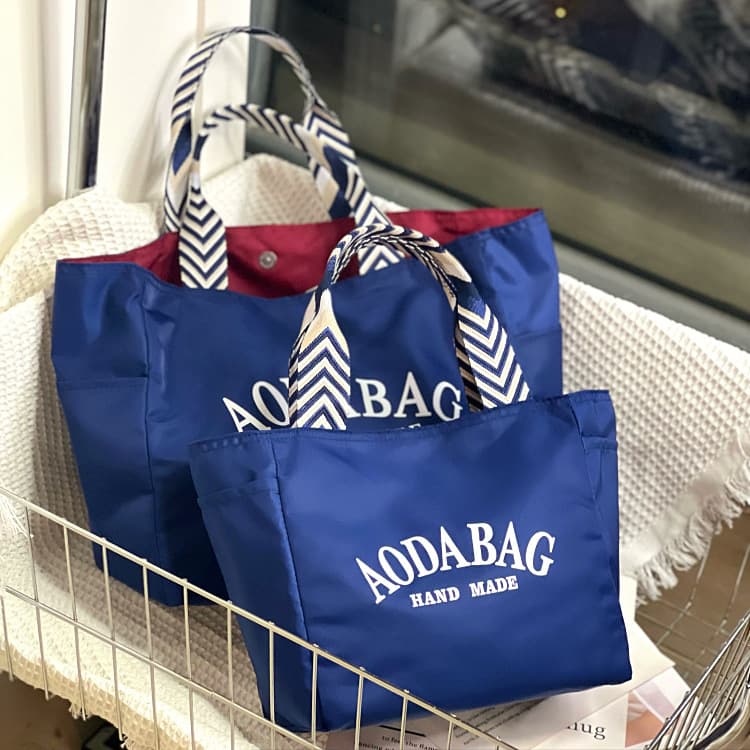 New Japanese internet celebrity dopamine simple letter large capacity tote bag mommy bag for work and commuting tote women's bag