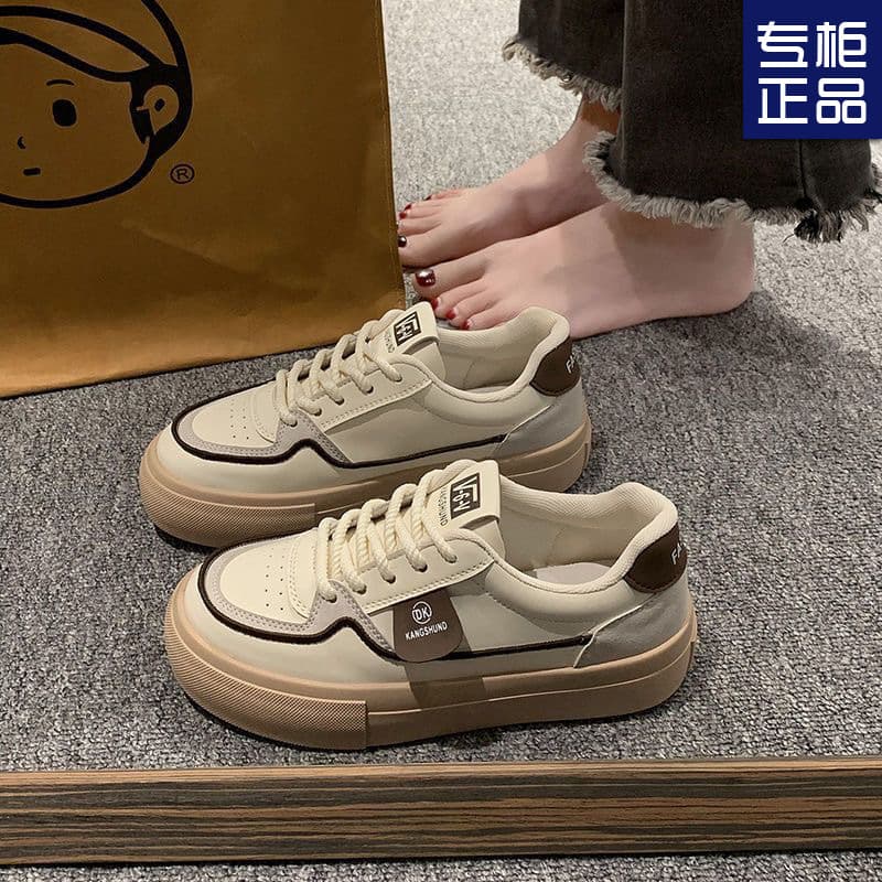 Trendy Chunky White Sneakers for Women 2024 New Summer-Fall, Unique Design Fashionable Board Shoes Korean Style Casual Shoes