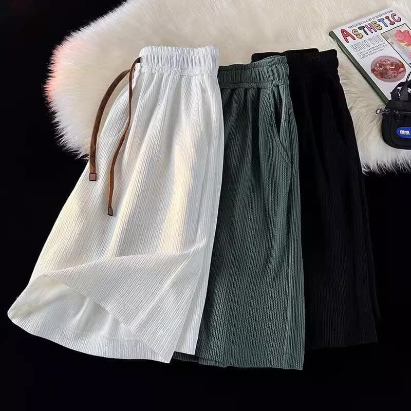 Men's summer fashion solid color textured casual shorts men's American trendy brand loose sports pleated casual shorts