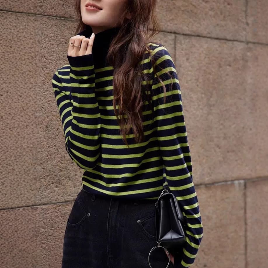 1313 color-blocked blue and green striped wool round neck long-sleeved bottoming sweater pullover with wool sweater inside and outside