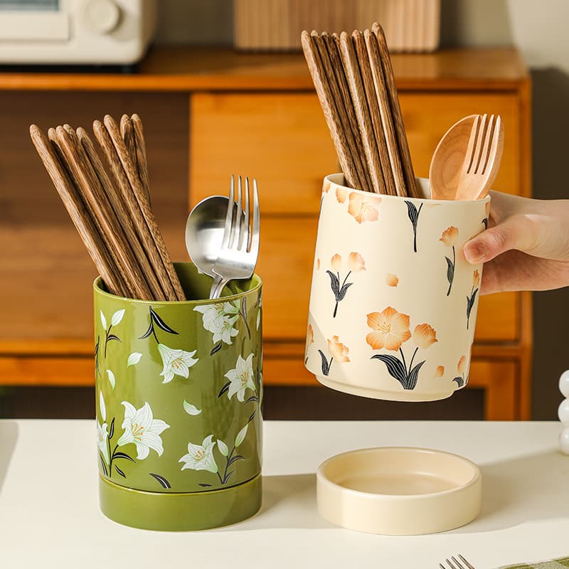 Ceramic chopstick barrel for chopsticks and spoon storage box countertop chopstick bucket chopstick cage household high-end 2026 new model