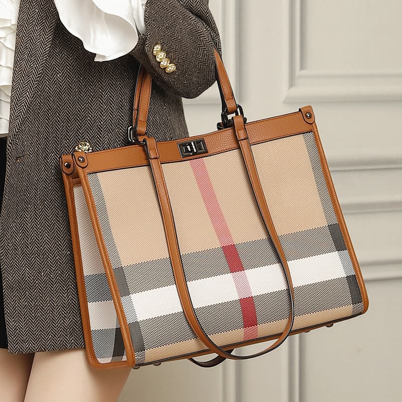 2026 New Plaid Large Capacity Tote Bag Women's Premium Handbag Checkered Single Shoulder Bag