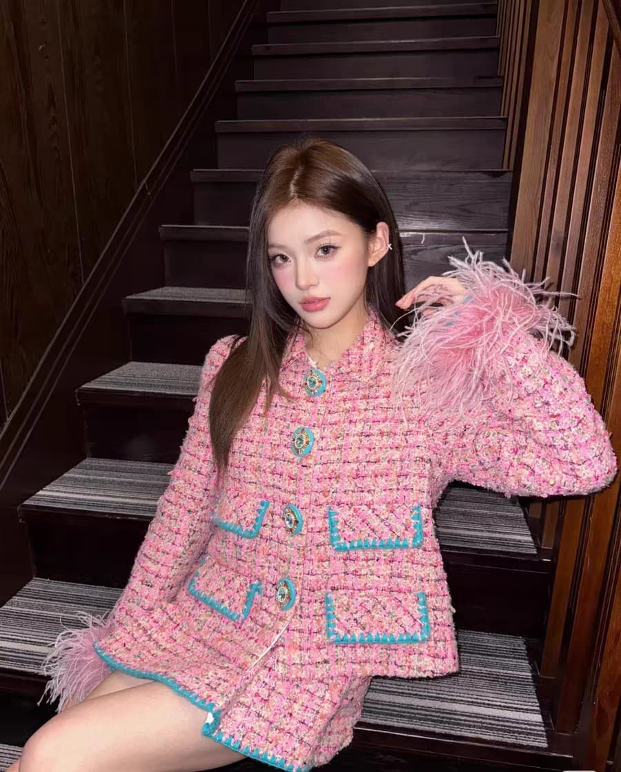 Laffy Same Style 2024 Winter New Design Pastel-Colored Little Fragrance Wind Tweed Patchwork Ostrich Feather Jacket