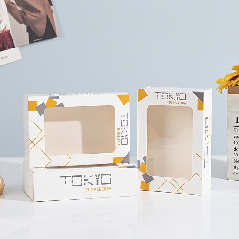 Windowed transparent sushi takeout boxes, bakery cake packaging paper containers