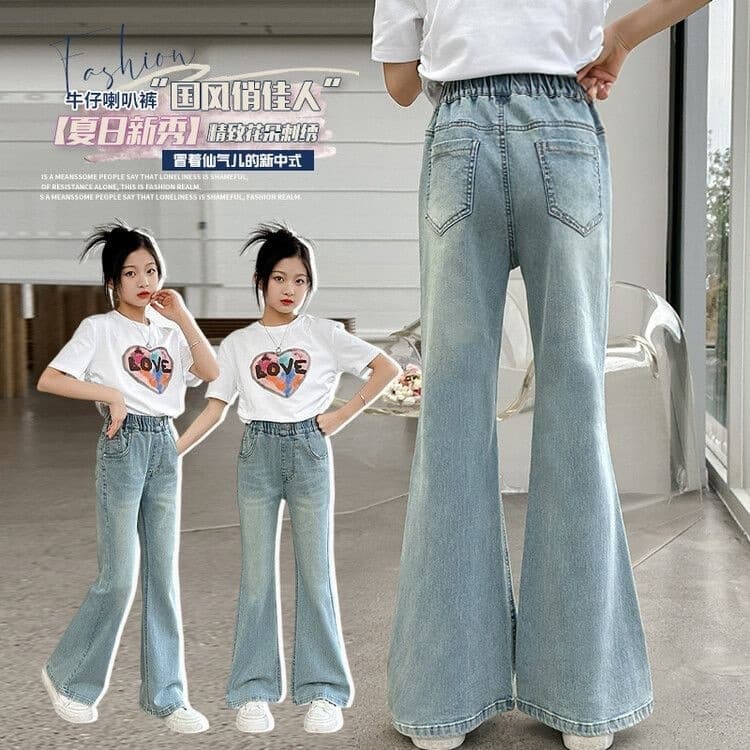Wholesale Girls Flared Jeans Spring Autumn 2026 New Style Spring Kids Medium Small Slim Fit Jeans