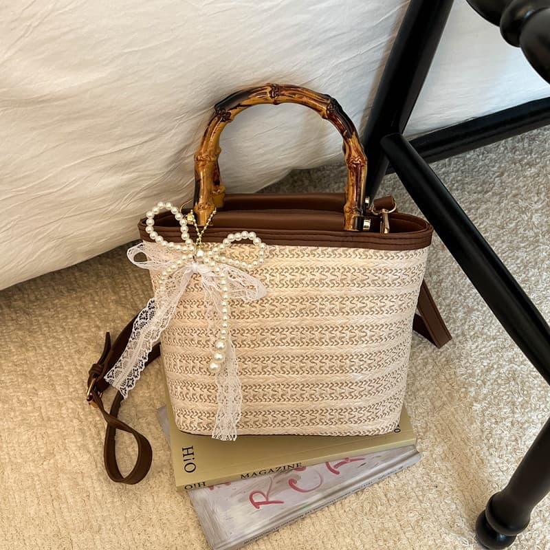 Woven Bag for Women 2026 Summer Trendy Single Shoulder Crossbody Bucket Bag Casual Handmade Straw Bag Fashionable Ladies' Bag