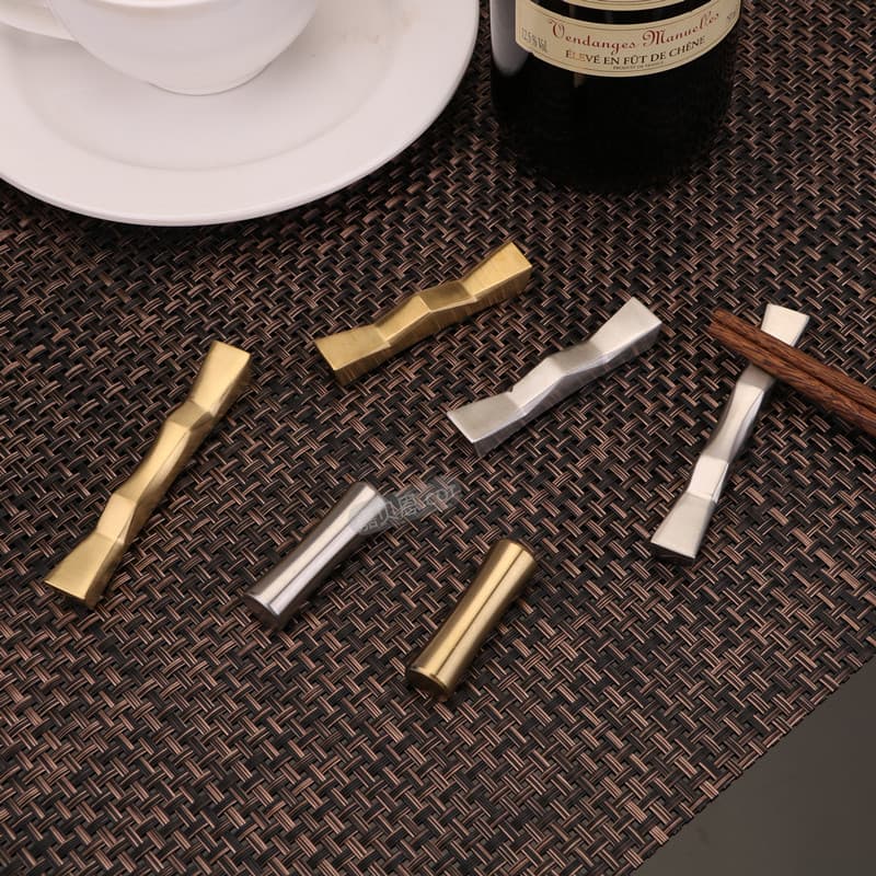 Japanese-style 304 Stainless Steel Chopstick Rest, Creative Single/Dual/Triple-Use Holder for Chopsticks, Forks, and Spoons