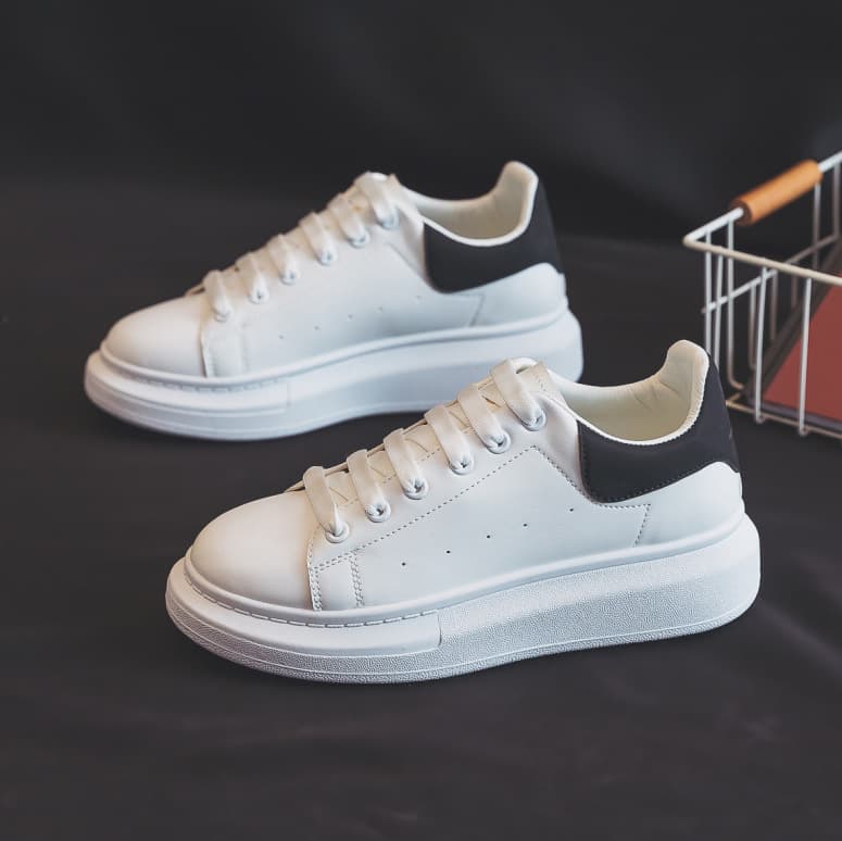 2023 Casual Trendy Student Sports Shoes for Men and Women, Internet Celebrity Height-Increasing Sneakers