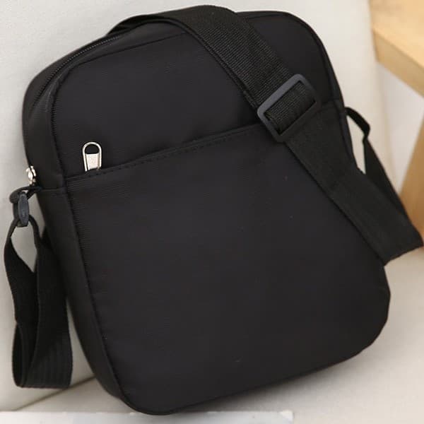 New Printed Letter Nylon Small Square Bag Casual Sport Unisex Crossbody Versatile Shoulder Bag