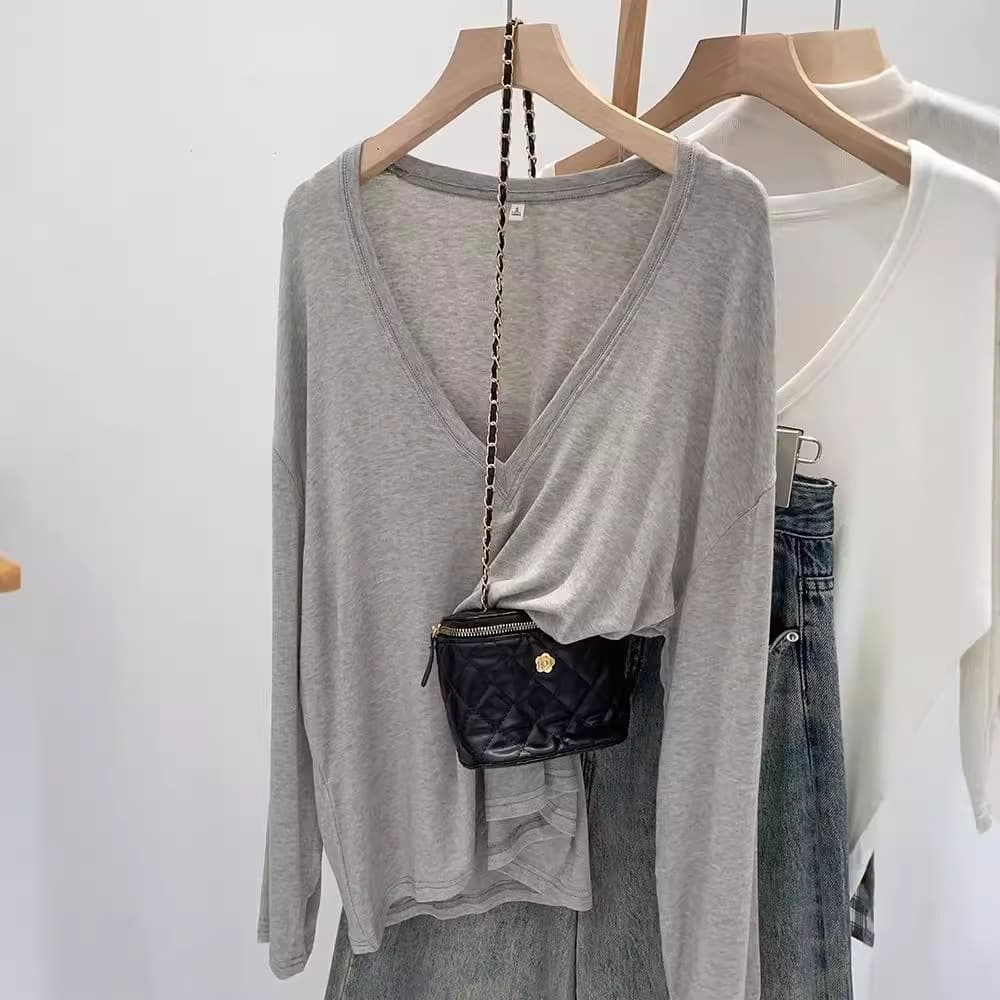 Clearance Tail Goods ~ Counter Tail Goods Loose Slim Thin Deep V Neck Long Sleeve Backing T-shirt Women's Sunscreen Blouse Top