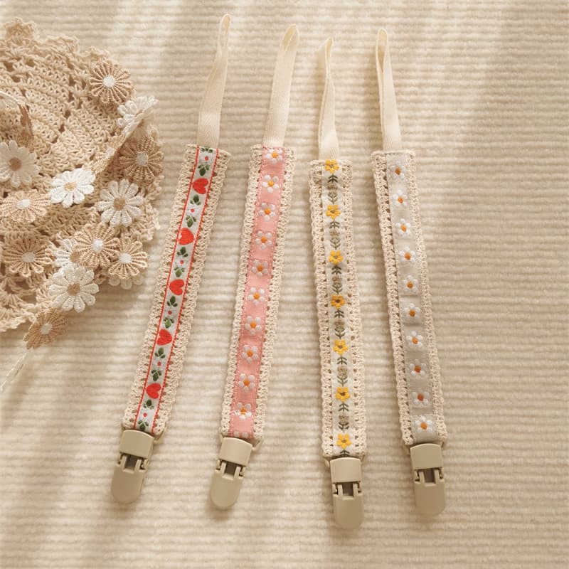 Ethnic Style Lace Flower Baby Pacifier Clip with Teether Toy, Anti-Drop Plastic Pacifier Holder