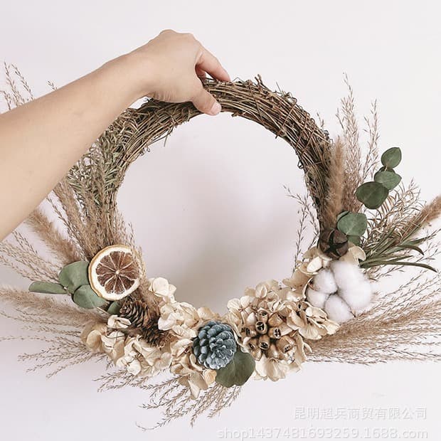 Small Bouquet Style Preserved Flower Decoration Photo Prop