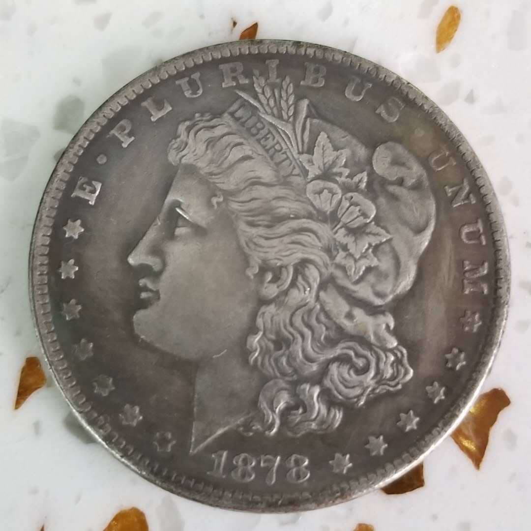 cc version of silver coins and silver dollars, 13 kinds of brass materials, American Morgan coins, mixed batch, can blow the Moore coins, Morgan coins