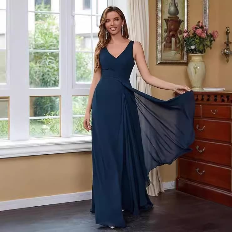 Chiffon Bridesmaid Dress Long Pleated V-Neck Evening Gown with Slit Formal Wedding Guest Dress Wholesale
