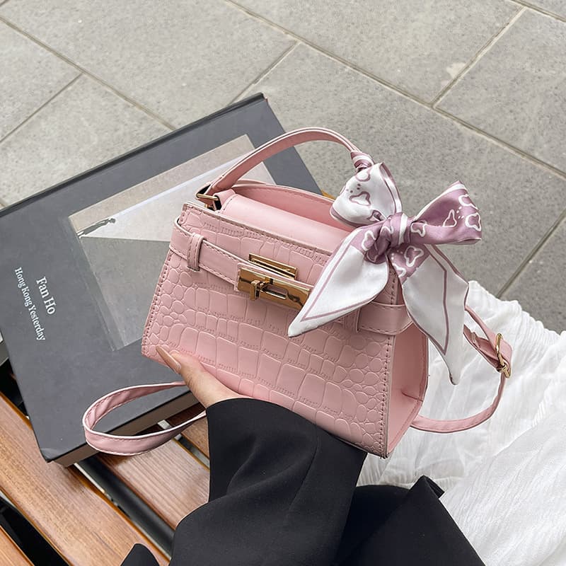Fashion Women's Handbag Shoulder Bag Casual Simple Crossbody Bag Small Square Bag 2026 Spring New Arrival