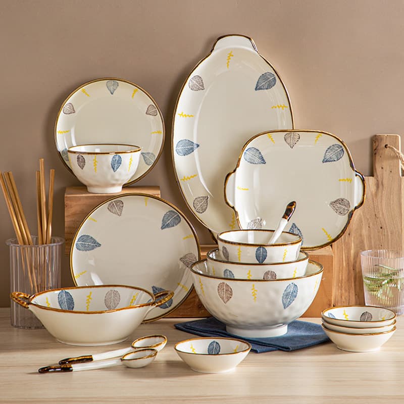 Japanese-style Underglaze Retro Dinnerware Set, Ceramic Creative Plates, High Appearance Bowl and Plate Gift Box