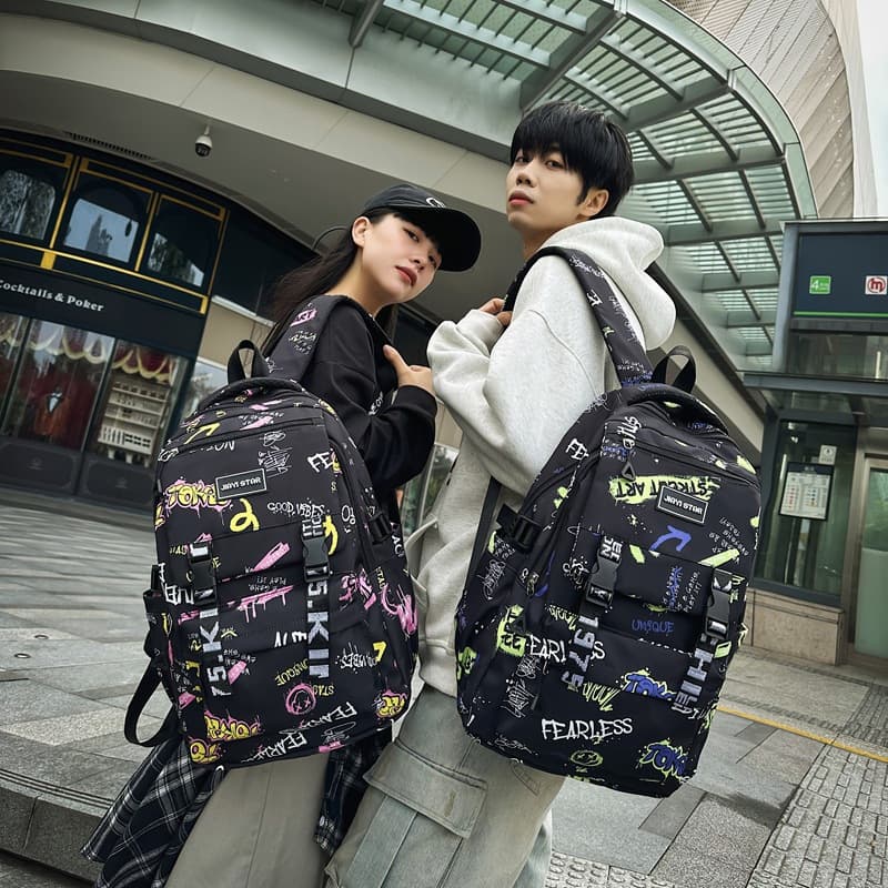 Men's Korean-style Street Trend Backpack for Middle and High School Students, Personalized Graffiti Large-capacity Travel Backpack