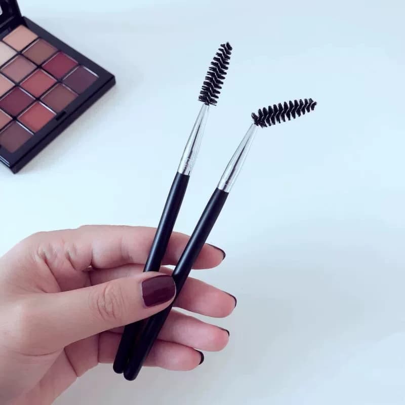 Eyebrow Brush Spiral Brush for Makeup Artists, Small Lash Comb Brush for Eyebrow Tattoo Artists, Bendable Angled Eyebrow Brush
