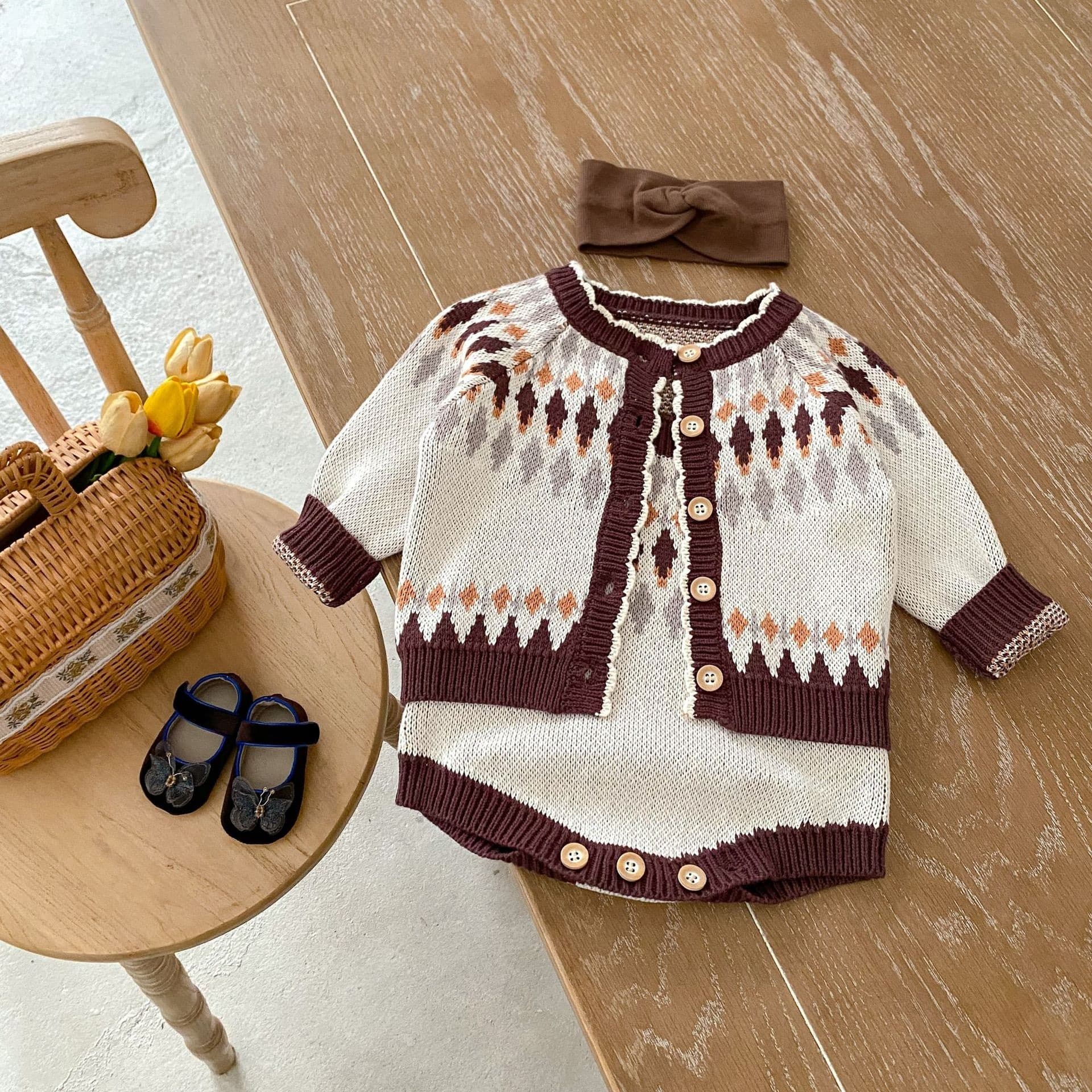 2026 Fall/Winter New Arrival Baby Boy Girl Sweater Set Newborn Gift Box Two-Piece Set Argyle Jacquard Knit Sweater