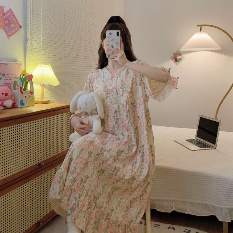 Plus Size Women's Nightgown for 300 lbs, Summer Thin Bubble Cotton Short Sleeve Sleep Dress with Built-in Bra, Fat MM Homewear