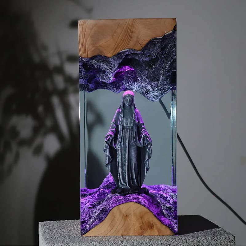New Cross-border Saint Western Statue Resin Craft Art Lamp Christmas Decoration Gift Blessing Ornament