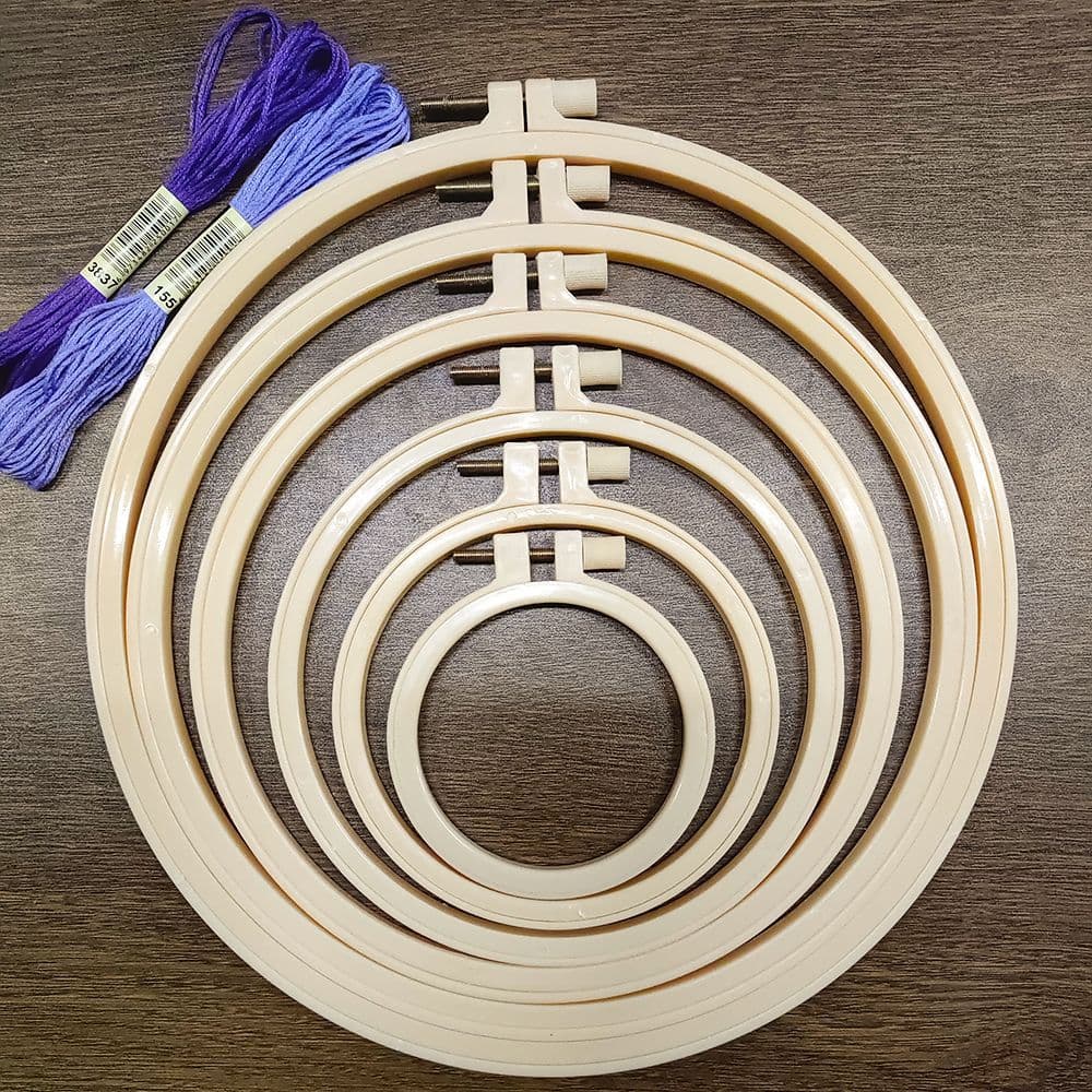 Cross-stitch embroidery hoop, bamboo-style embroidery frame, DIY colorful embroidery hoop, adjustable plastic embroidery poker frame.